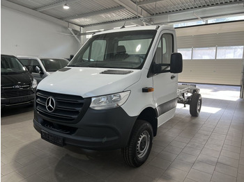 Cab chassis truck MERCEDES-BENZ Sprinter 316