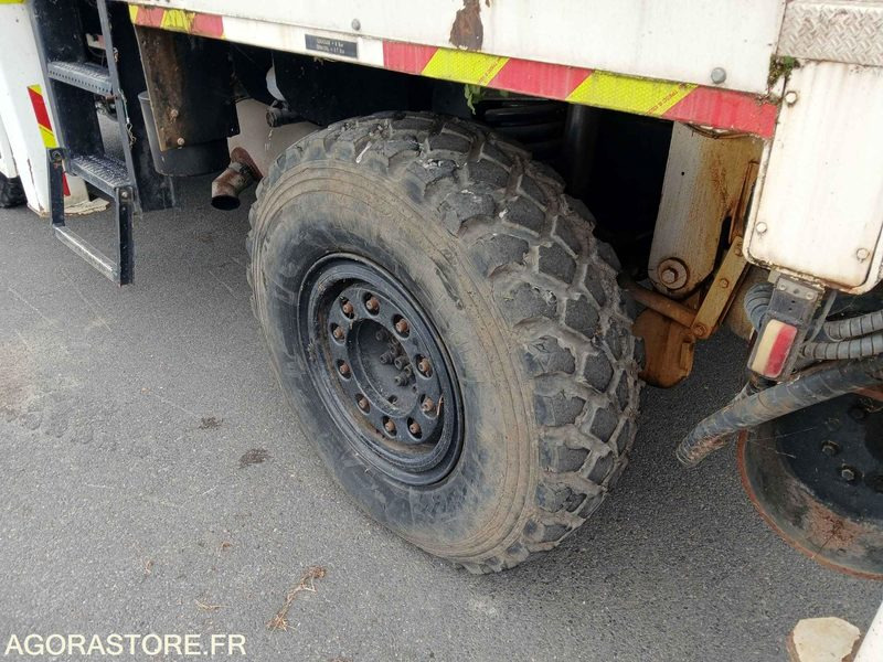 Truck Mercedes-Benz Unimog Rail/Route benne grue - 1989/ 66131KM