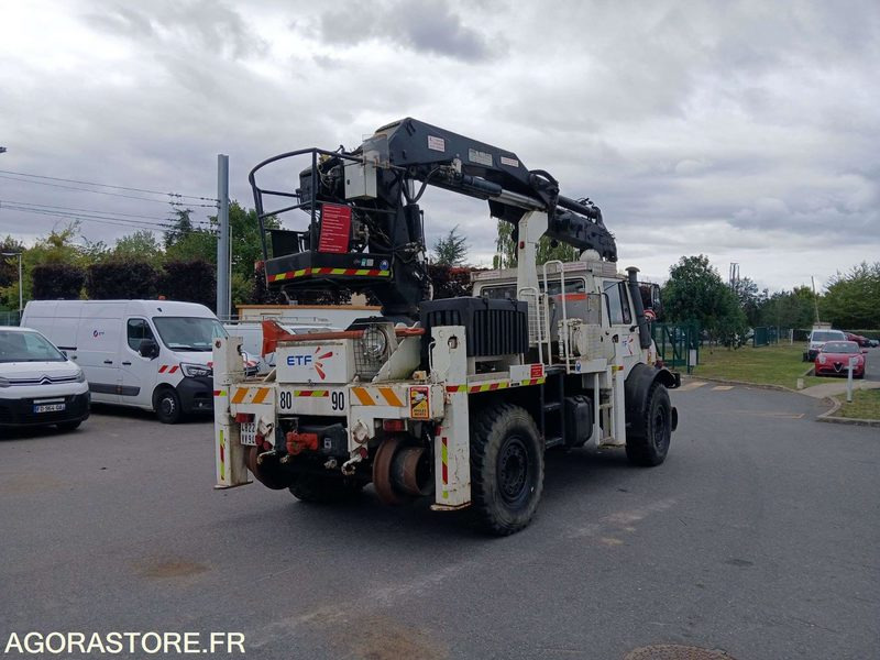 Truck Mercedes-Benz Unimog Rail/Route benne grue - 1989/ 66131KM