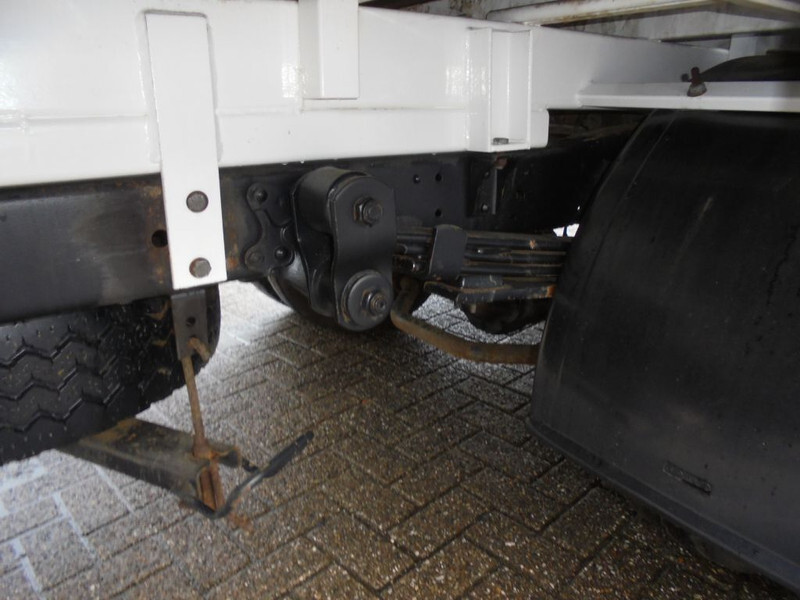 Crane truck, Municipal/ Special vehicle Mercedes-Benz VARIO 709D + PM crane + manual: picture 18