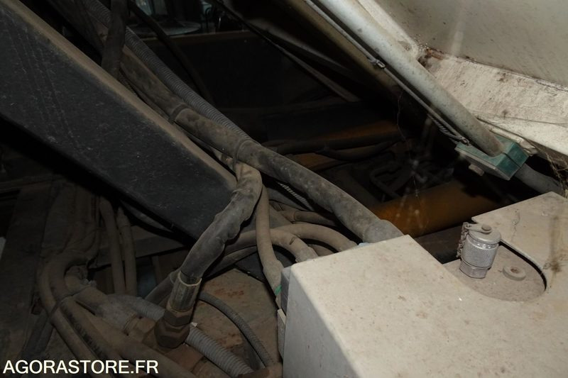 Truck Mitsubishi Fuso Bluetec 5