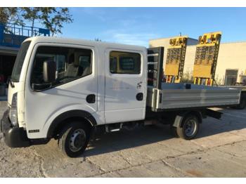Dropside/ Flatbed truck Nissan Cabstar NT 400: picture 1