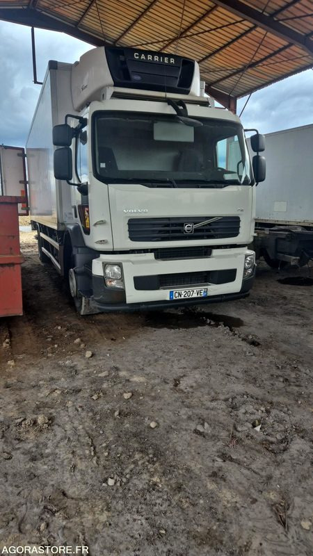 Truck Porteur frigo Volvo FE 260