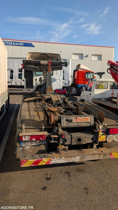 Truck RENAULT 26T/BRAS - BG609PF - 2011 / 597 656 KM