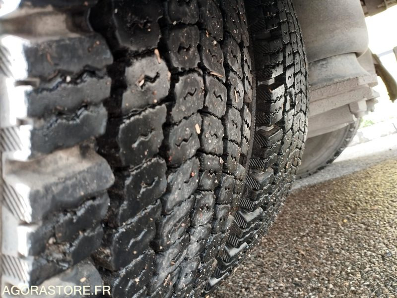 Truck RENAULT D14 14T TRI BENNE DTi 5_210_ TRES FAIBLE KILOMETRAGE _ DY-395-WC