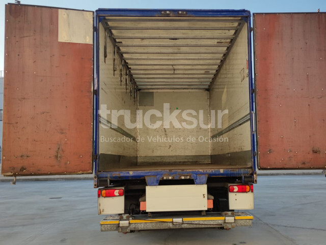 Box truck RENAULT D280.18: picture 9