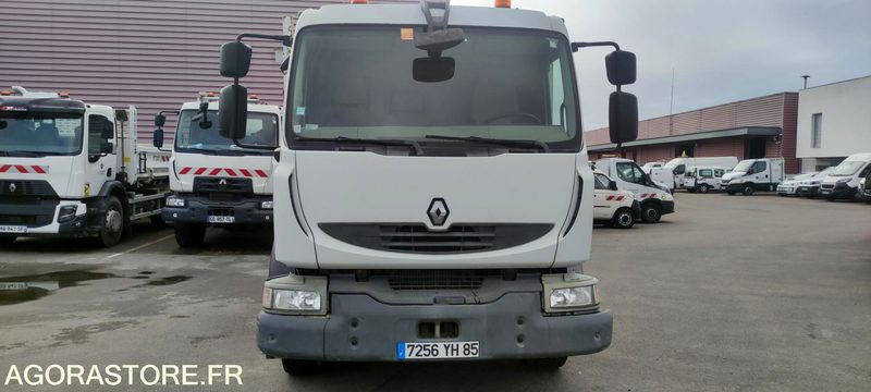 Truck RENAULT MIDLUM