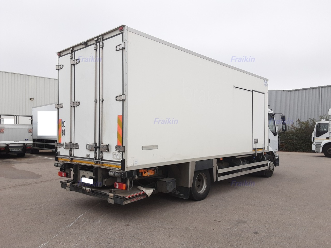 Refrigerator truck for transportation of food RENAULT MIDLUM FRIGO MIDLUM 220.14 BITEMPERATURA: picture 4