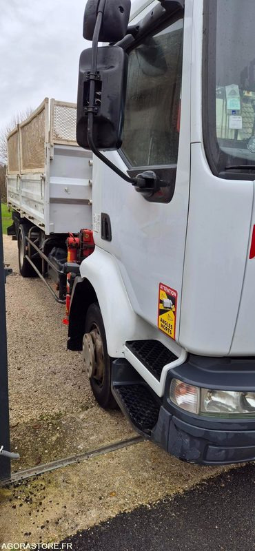 Truck RENAULT MIDLUM GRUE - 2003 -143000km