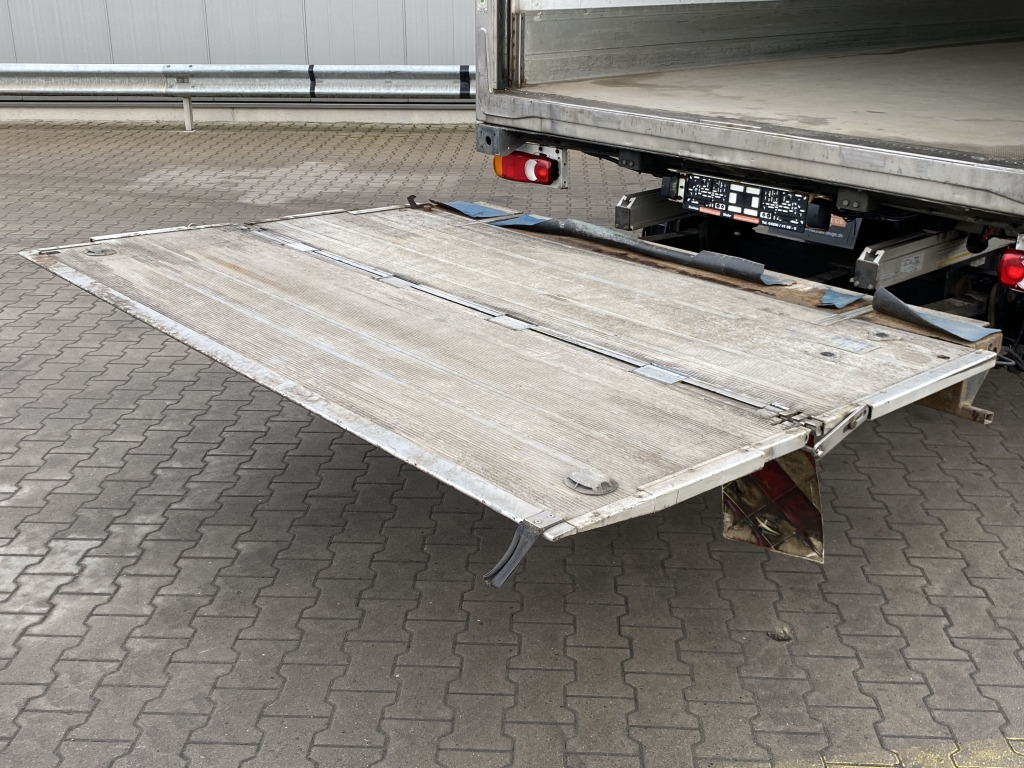 Refrigerator truck DAF LF 230 / BÄR-LBW