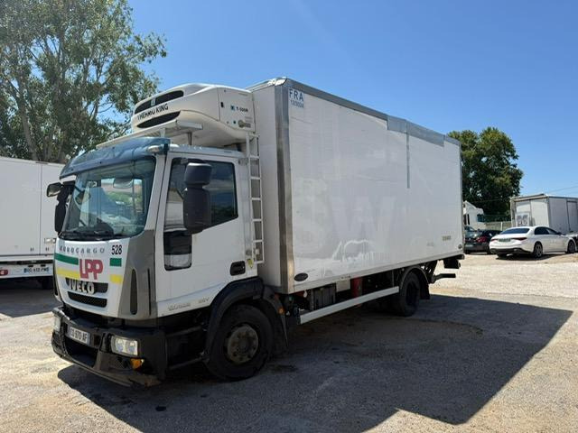 Refrigerator truck Iveco 120E22 CAISSE FRIGO HAYON