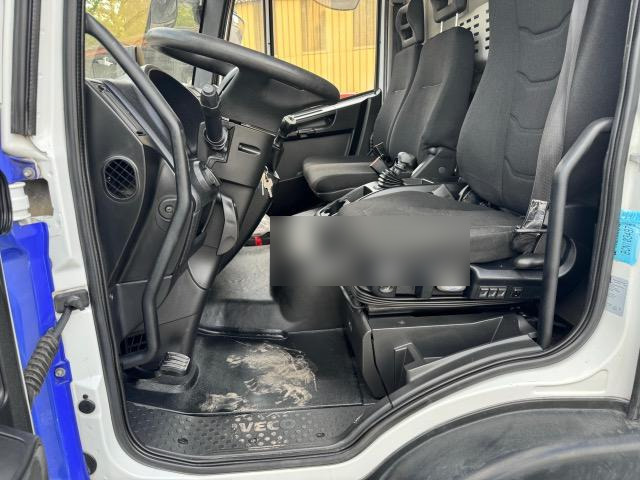 Refrigerator truck Iveco Eurocargo 100E190