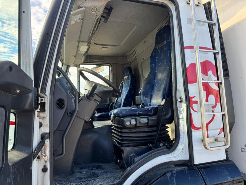 Refrigerator truck Iveco Stralis 360