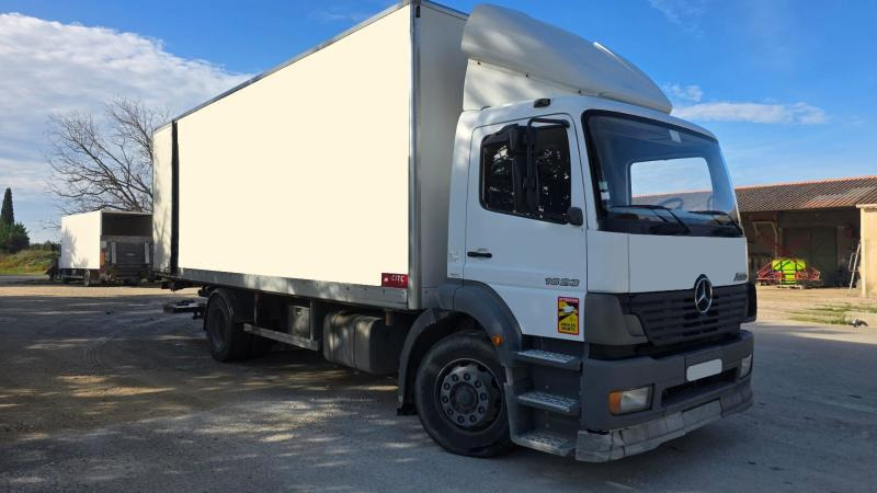Refrigerator truck Mercedes Atego 1823