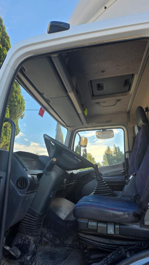 Refrigerator truck Mercedes Atego 1823