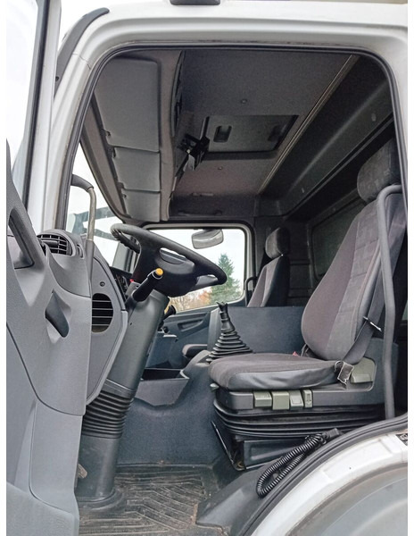 Refrigerator truck Mercedes-Benz Axor 1833