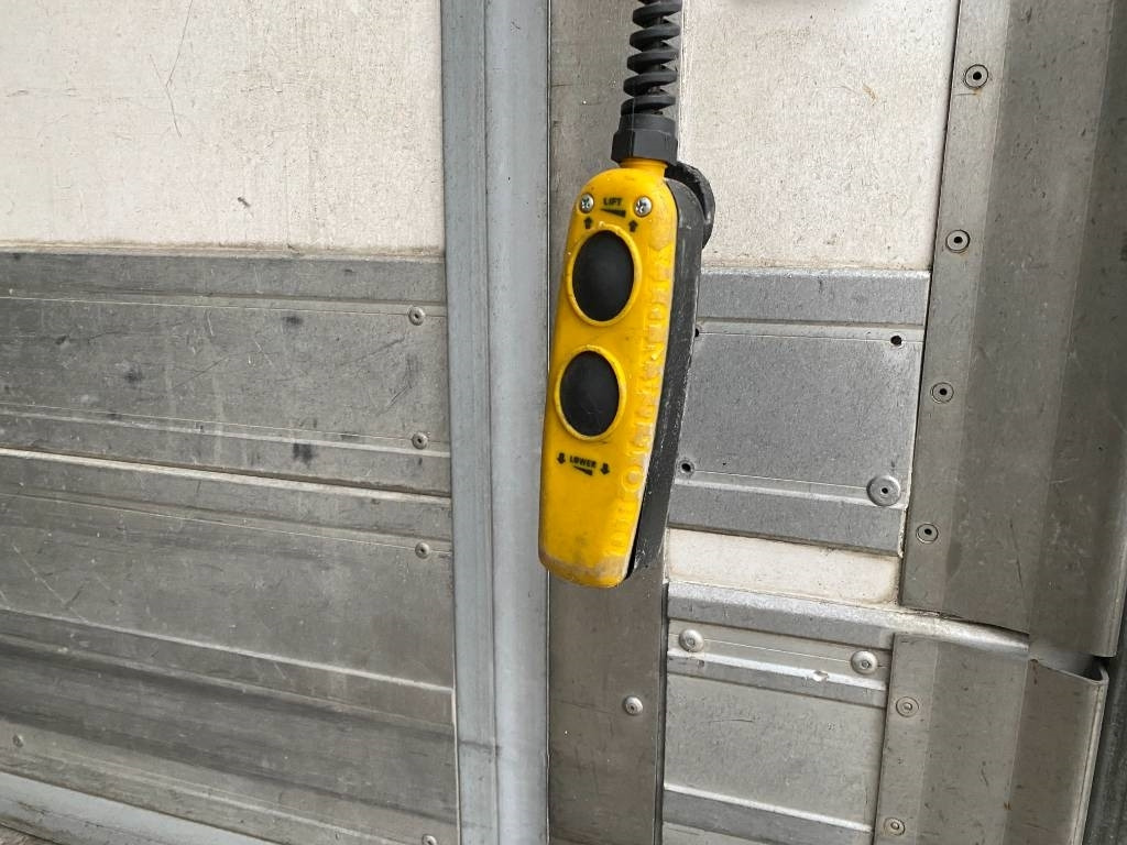 Refrigerator truck Renault D240 /LAMBERET/CARRIER 1150 *A REPARER*