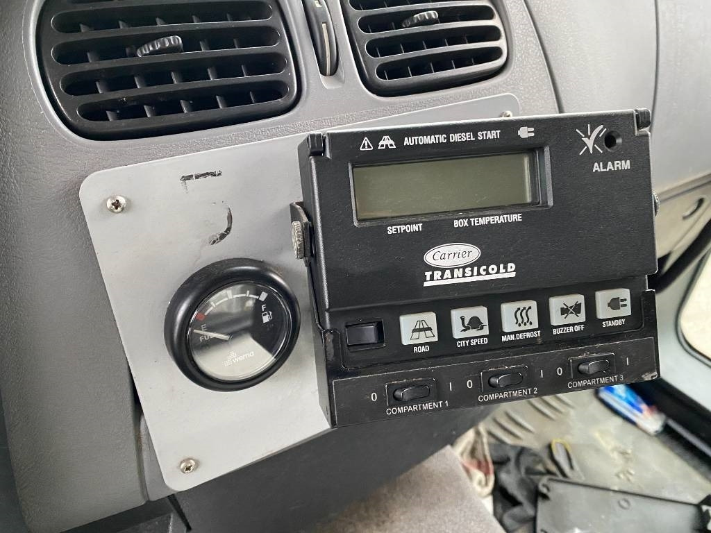 Refrigerator truck Renault D240 /LAMBERET/CARRIER 1150 *A REPARER*