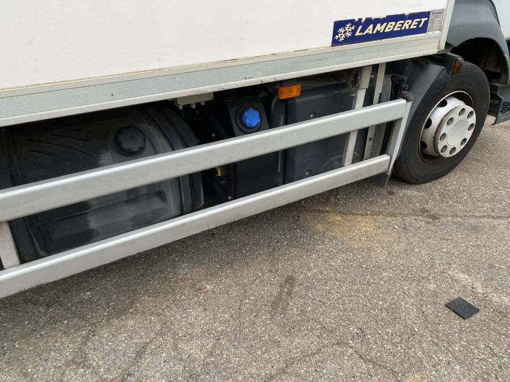 Refrigerator truck Renault D240 /LAMBERET/CARRIER 1150 *A REPARER*