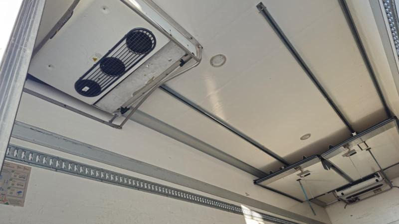 Refrigerator truck Renault Premium 270 DXI