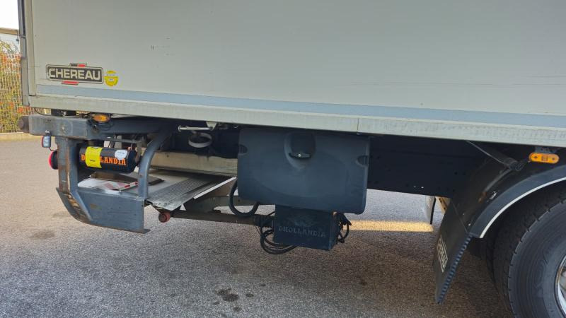 Refrigerator truck Renault Premium 270 DXI