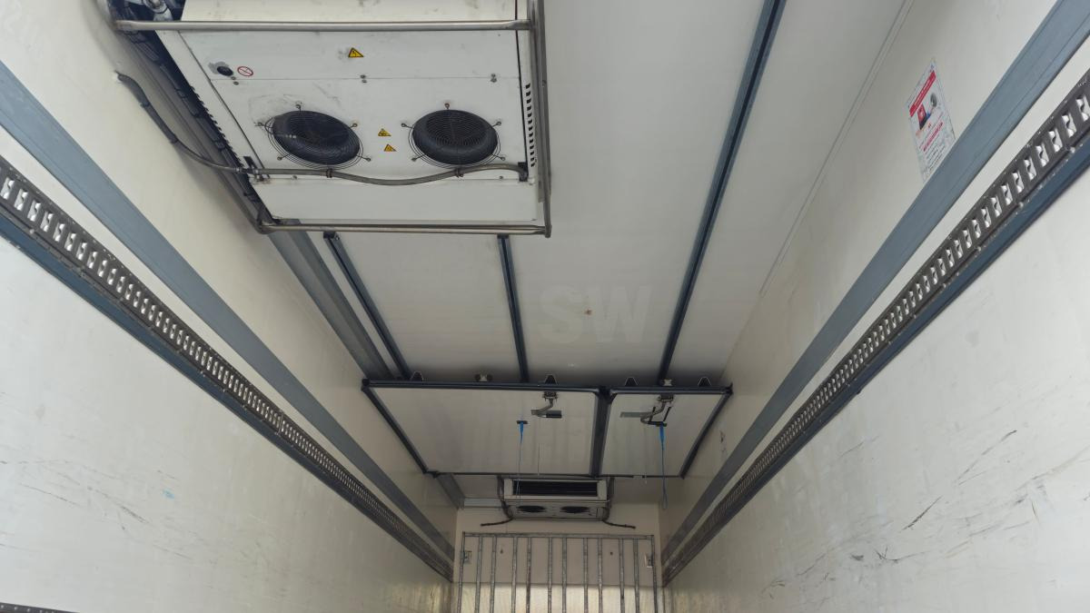 Refrigerator truck Renault Premium 270 DXI
