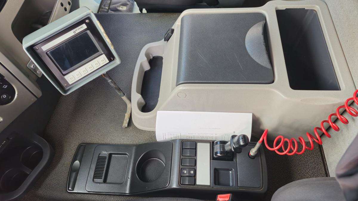 Refrigerator truck Renault Premium 270 DXI