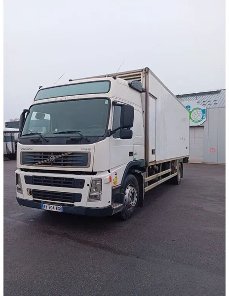 Refrigerator truck Volvo FM 260
