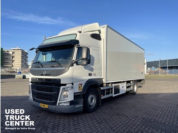 Refrigerator truck Volvo FM 330 4x2R Box Frigo Carrier Supra 1150 (BJ 2019)