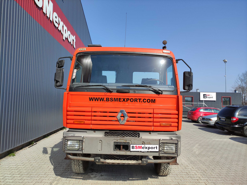 Cab chassis truck Renault G300 chassis truck: picture 2