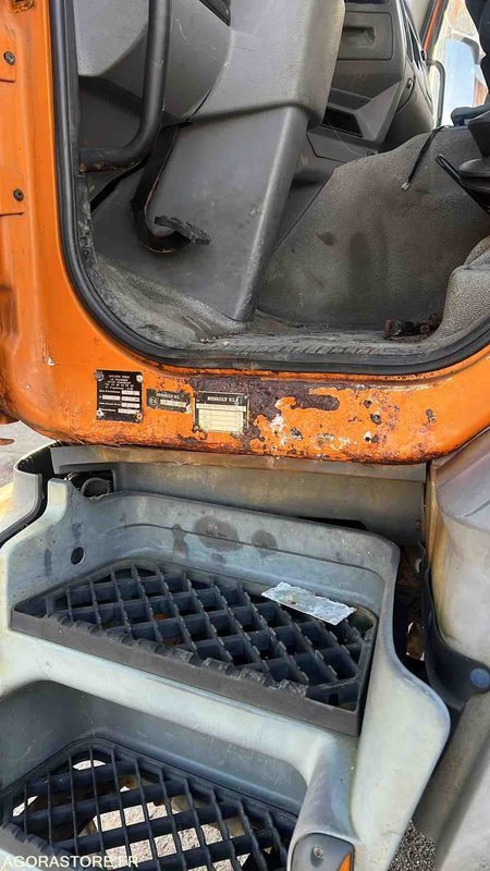 Truck Renault Kerax - 2004 - BL-657-MB