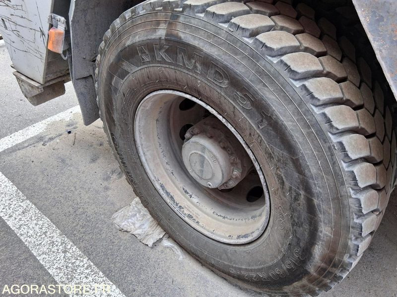 Truck Renault Kerax multi benne à chaine