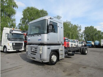 Cab chassis truck Renault Magnum 460: picture 1