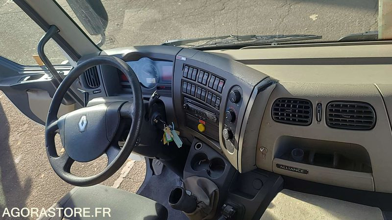 Truck Renault Midlum - 2009 - 89636kms - AC796HH