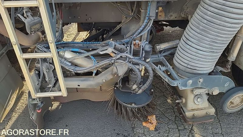 Truck Renault Midlum 200 - 2012 - 149256kms - CH200MM