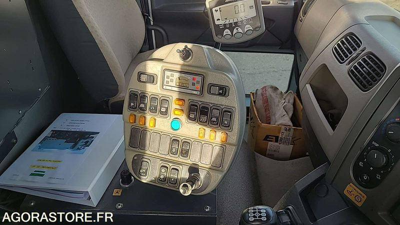 Truck Renault Midlum 200 - 2012 - 149256kms - CH200MM