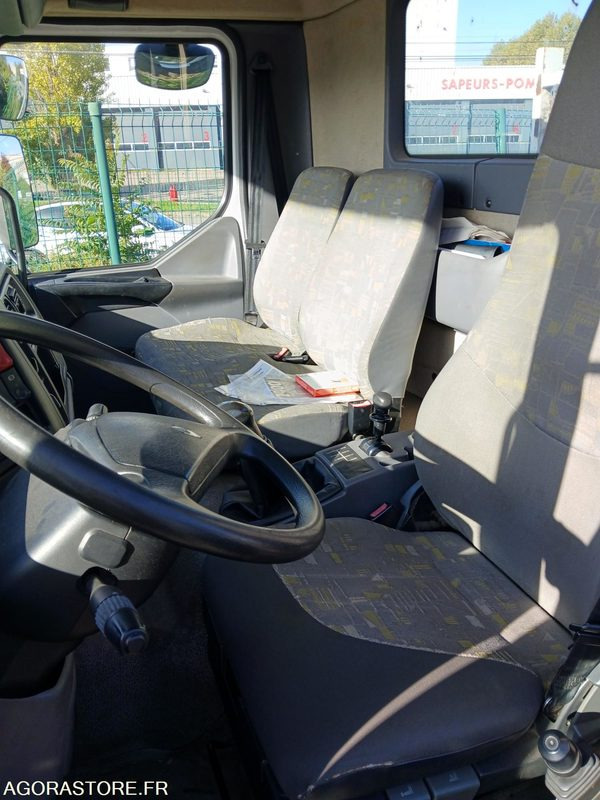 Truck Renault Midlum benne 1063 YR 42