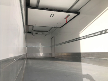 New Refrigerator truck Renault d19 frigo: picture 5