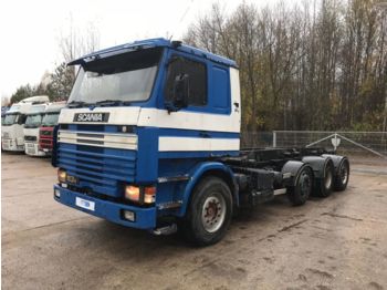Cab chassis truck SCANIA 113 8x2: picture 1