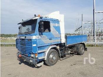 Dropside/ Flatbed truck SCANIA 142M 4x2: picture 1