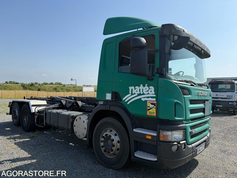 Truck SCANIA P 380 - 2008 - 517 425km