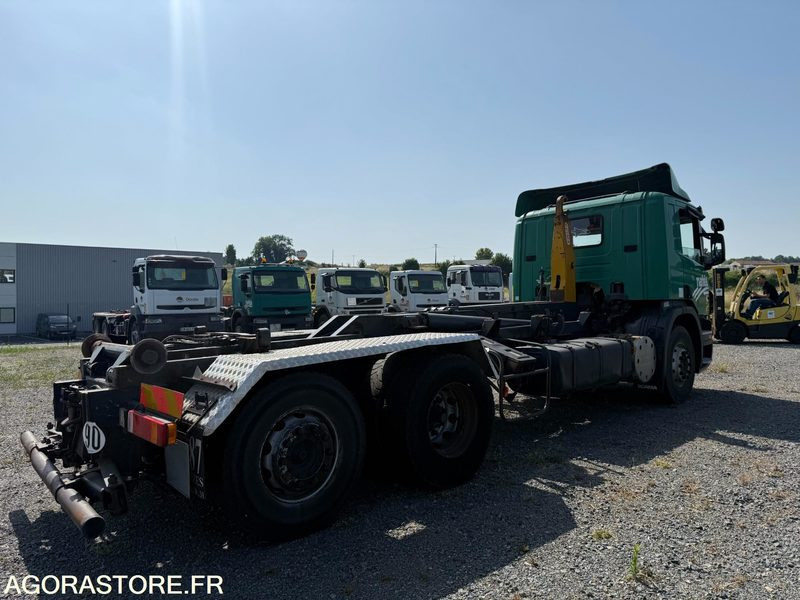 Truck SCANIA P 380 - 2008 - 517 425km