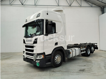 Container transporter/ Swap body truck SCANIA R450 ejes 6x2*4: picture 1