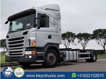 Container transporter/ Swap body truck Scania G440 retarder wb 555: picture 1