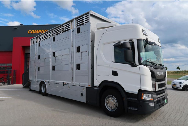 Livestock truck Scania G450 G450: picture 2