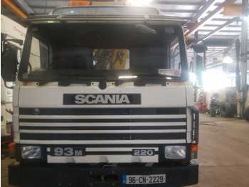 Dropside/ Flatbed truck Scania P93: picture 1