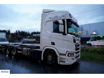 Container transporter/ Swap body truck Scania R520: picture 1