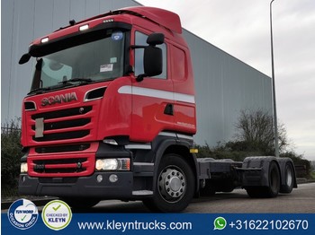 Cab chassis truck Scania R520 6x2 twin tire boogie: picture 1