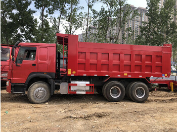 Tipper Sinotruk HOWO 371 Dump truck: picture 1