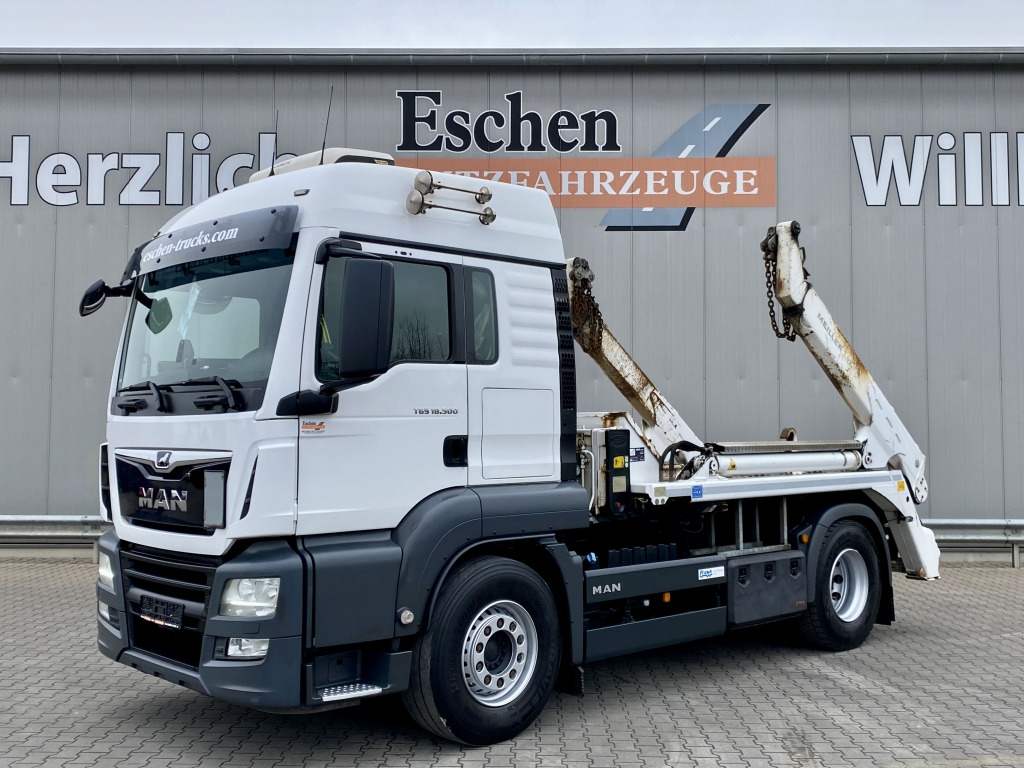 Skip loader truck MAN TGS 18.500 4x2 LL